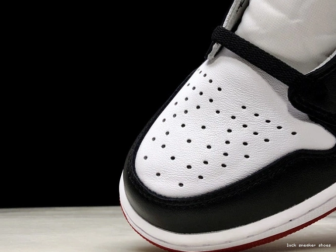 Cheap LUCY 1 Air Retro 555088-125 Black Toe Jordan 0805